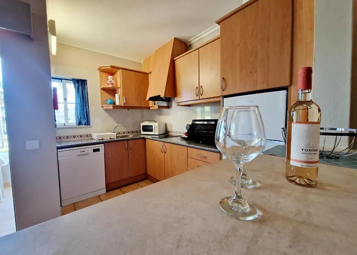 アパート Vitors Plaza *