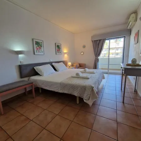 Vitors Plaza * Alvor