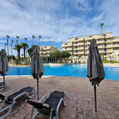 Vitors Plaza *